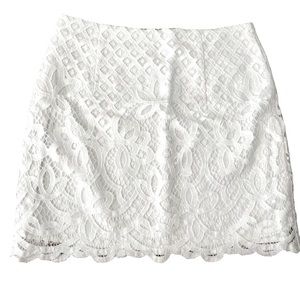 Like New Free People White Lace Mini Skirt in Ivory Size 4 True White Bodycon